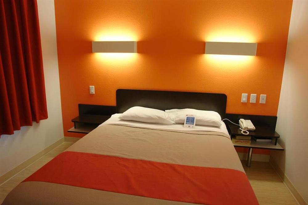 Motel 6-Lewisville, Tx - Dallas الغرفة الصورة